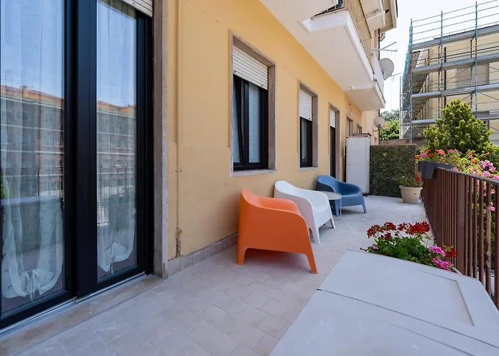 L'affaccio Sulla Piazza