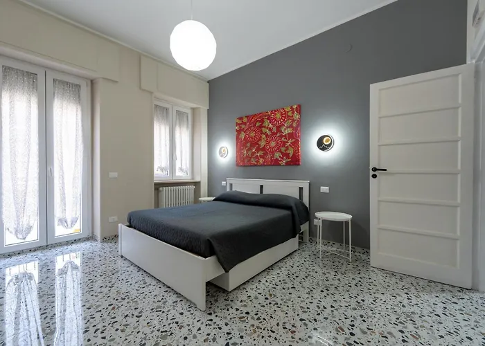 L'affaccio Sulla Piazza אבזאנו